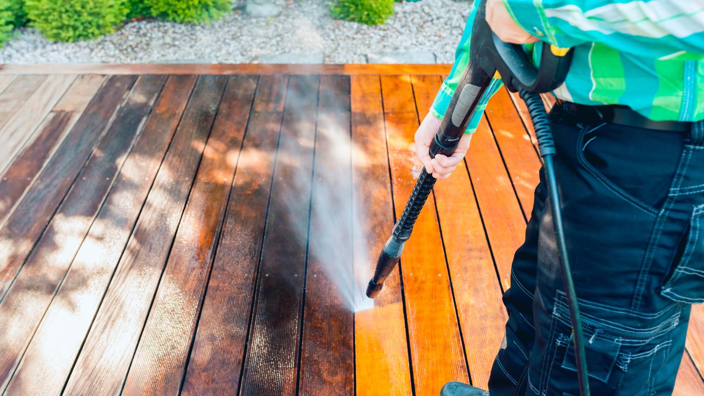 power wash wood deck